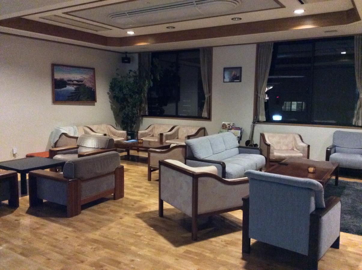 Refre Hotel ميوكو المظهر الخارجي الصورة