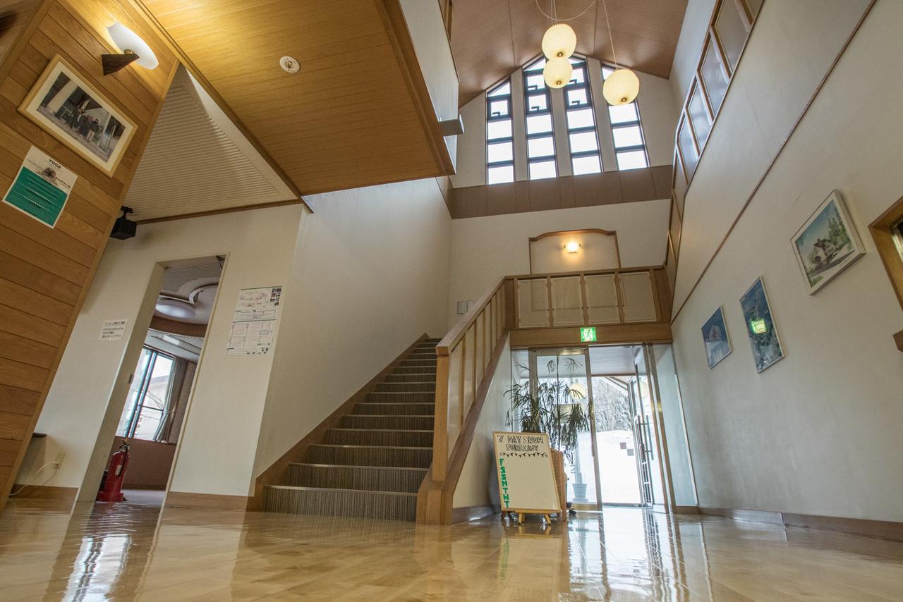 Refre Hotel ميوكو المظهر الخارجي الصورة
